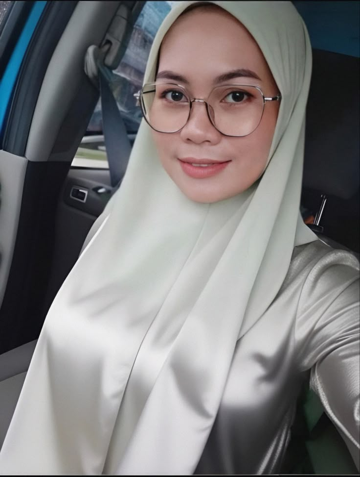 Viral Tante Hijab Ketagihan Otong Brondong Yang Bikin Panas New Hot 2025