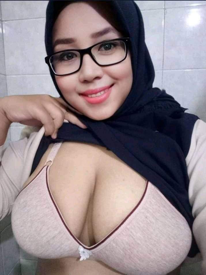 Ukhti Gemoy Jilbab Viral Cantik Show Full Desah